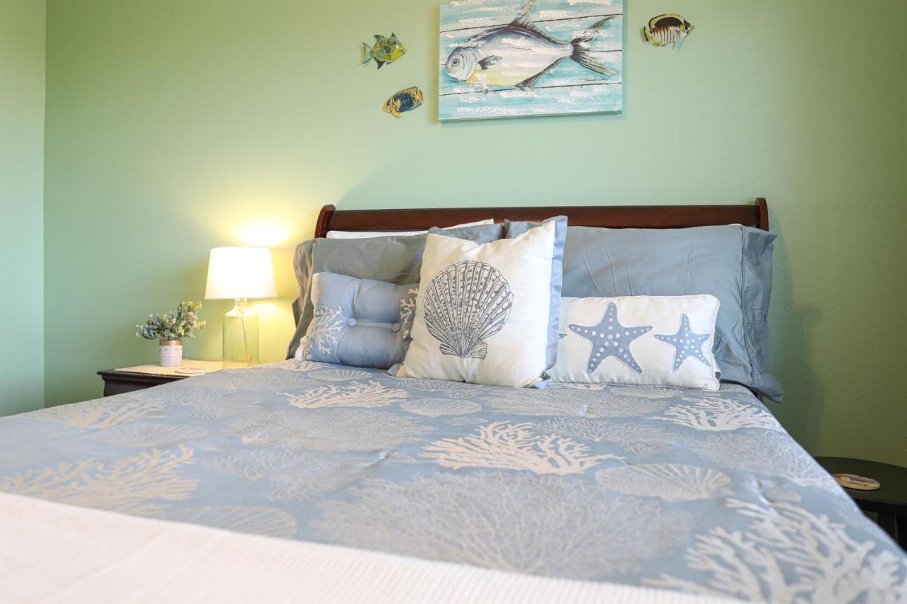 Dolphin Bay In Boca Ciega Resort - 2Br, Pool, Bay View سانت بطرسبرج المظهر الخارجي الصورة