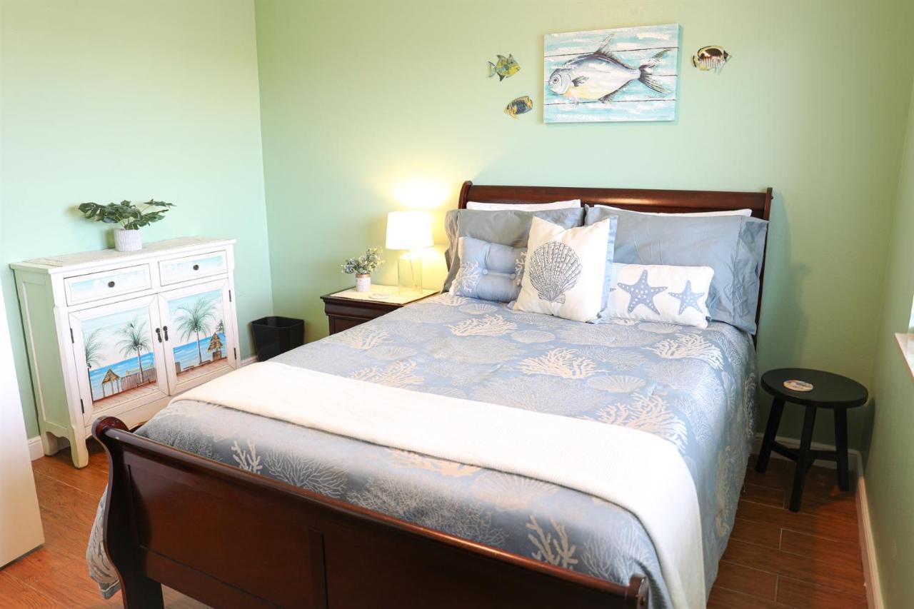 Dolphin Bay In Boca Ciega Resort - 2Br, Pool, Bay View سانت بطرسبرج المظهر الخارجي الصورة